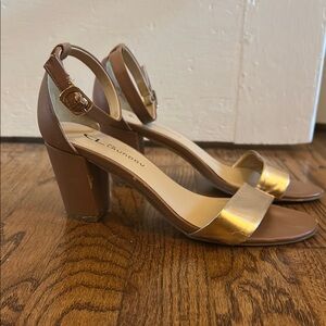 Chinese Laundry Brown & Gold Women's Heels